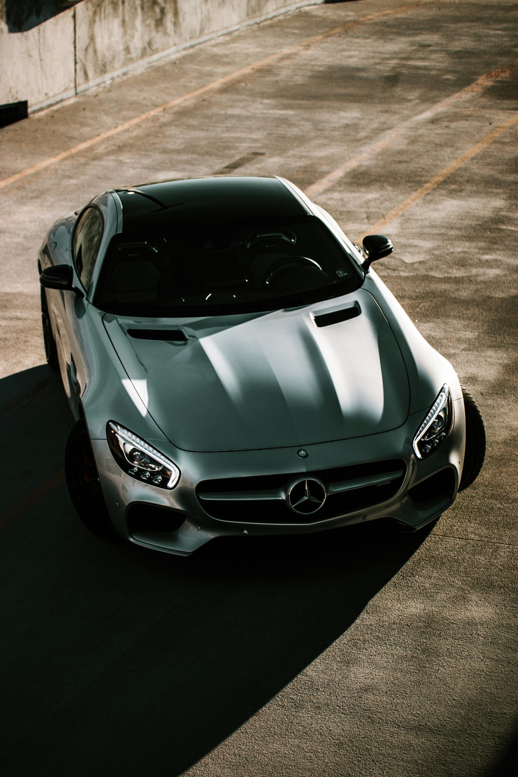 jakob-rosen-4ZzX8AzCslM-unsplash
